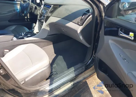 2013 Hyundai Sonata Limited z USA, uszkodzony, nr VIN 5NPEC4AC5DH675946